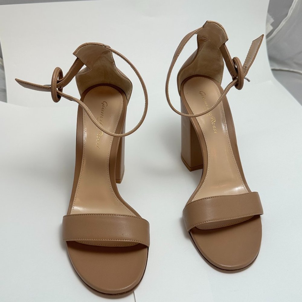 Shoes Gianvito Rossi